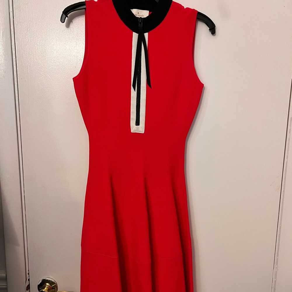 Kate Spade Red Preppy Dress With Black Zipper and Tie. Very Vibrant Red/Coral